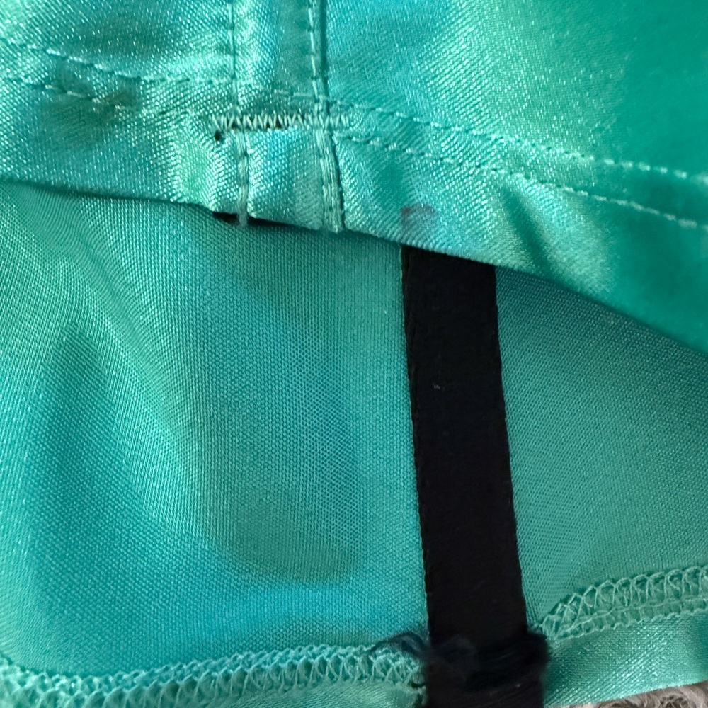 Fredrick’s of Hollywood vintage Green and Black Lace corset - Picture 6 of 8
